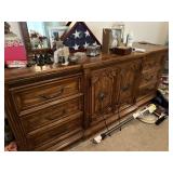 Wooden 6ft dresser w/mirror