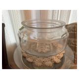 Glass fish bowl