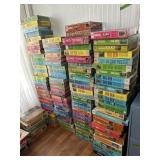 Large lot of (older) puzzles