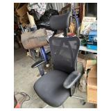 Nice Office chair-clean