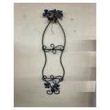 Metal wall decor plateholder