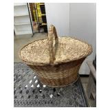 2 Sided Basketw/toys
