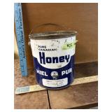 Honey tin w/handle