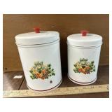 Set of metal Cannisters