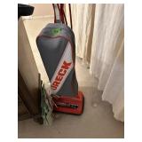 Oreck vaccum