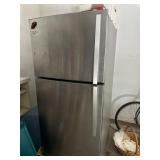 Whirlpool stainless fridge freezer