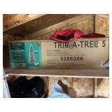 MIsc Christmas decor lot