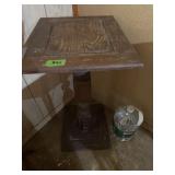 Wooden plantstand