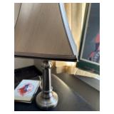 Brushed metal lampt