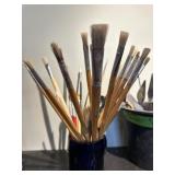 Misc Paint brushes, small art Eisle