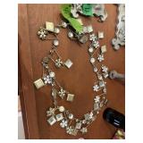 Ladies ornate necklace