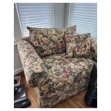 Cloth chair very clean