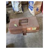 Fish tackle box
