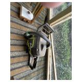 Poulan chainsaw