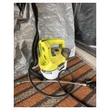 Yard sprayer