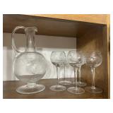 Glass Decantor w/glasses