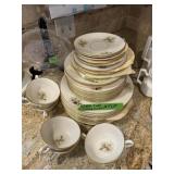 Lenox Pine Dishes