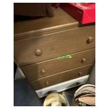 Wooden chest of drawers