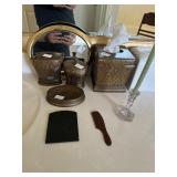 Vanity bathroom set