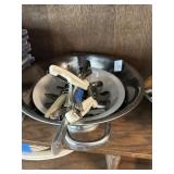 Misc kitchen item, flatware