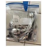 Bag of misc flatware