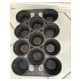 Cast iron muffin pan