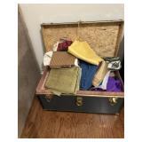 Flat-top trunk w/misc linens