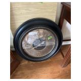 Quartz wallmont clock