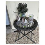 Outdoor table w/decor