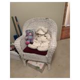Wicker chair w/decor
