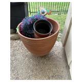 Misc planters lot