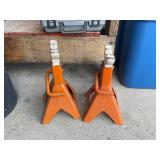 Jack stands