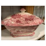 Johnson Brothers soup tureen no ladle