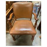 Accent chair
