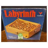 Labyrinth wood game