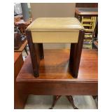 Vanity seat with storage