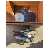 Craftsman saw with saw blades in wood box