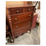 Antique dovetail chest of drawers
