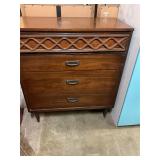 Bassett furniture 4 drawer chest