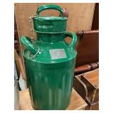 Vintage ellisco 5  gallon can