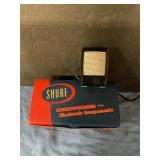 Shure ceramic microphone inbox