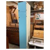 Cabinet 80ï¿½x 13ï¿½