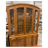 China Hutch w glass shelves 77ï¿½x 55ï¿½
