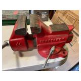 Craftsman table vice