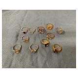 Assorted size rings