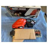 Black & Decker 2 in 1 Garden Shears