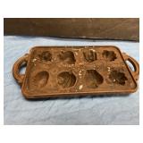 Cast iron muffin pan