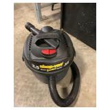 Shop-vac 2.5 gallons 1.5 peak HP