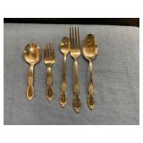 Delish size serving flatware