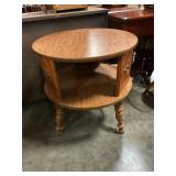 Round end table 24 inches in diameter